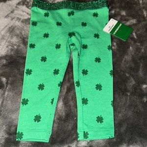 St Patrick’s day clover leggings size 12m nwt
